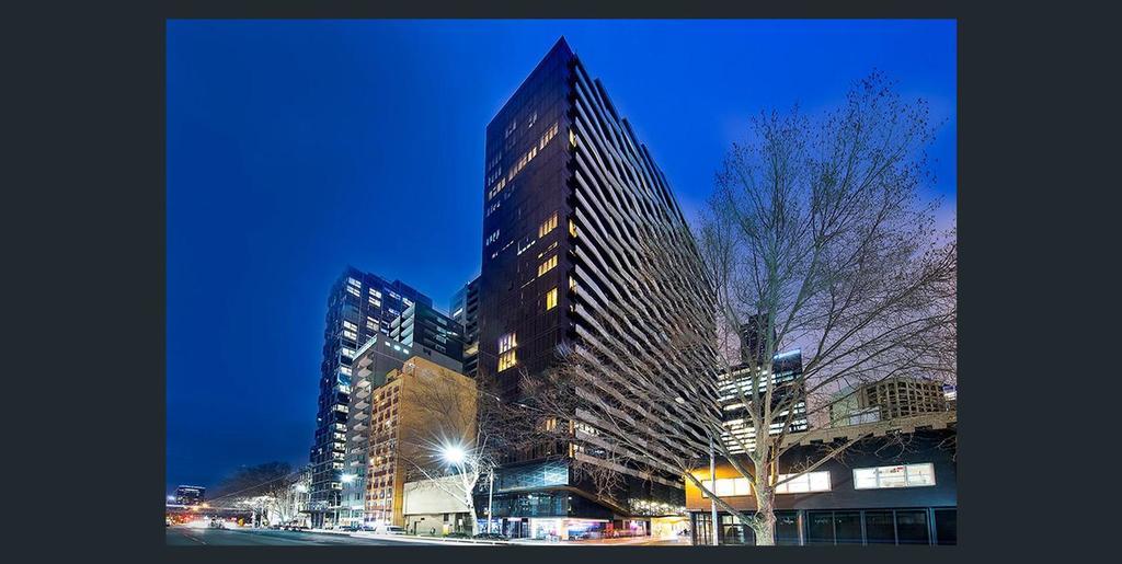 Aura On Flinders Serviced Apartments