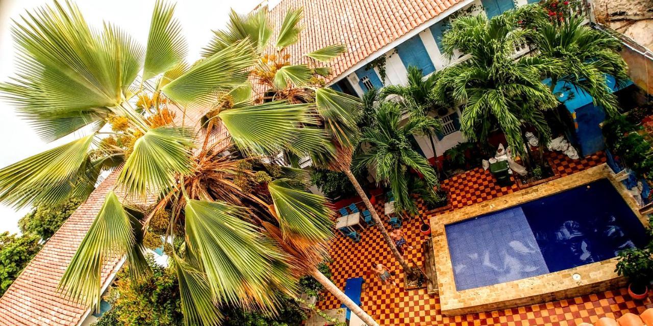 Media Luna Hostel Cartagena