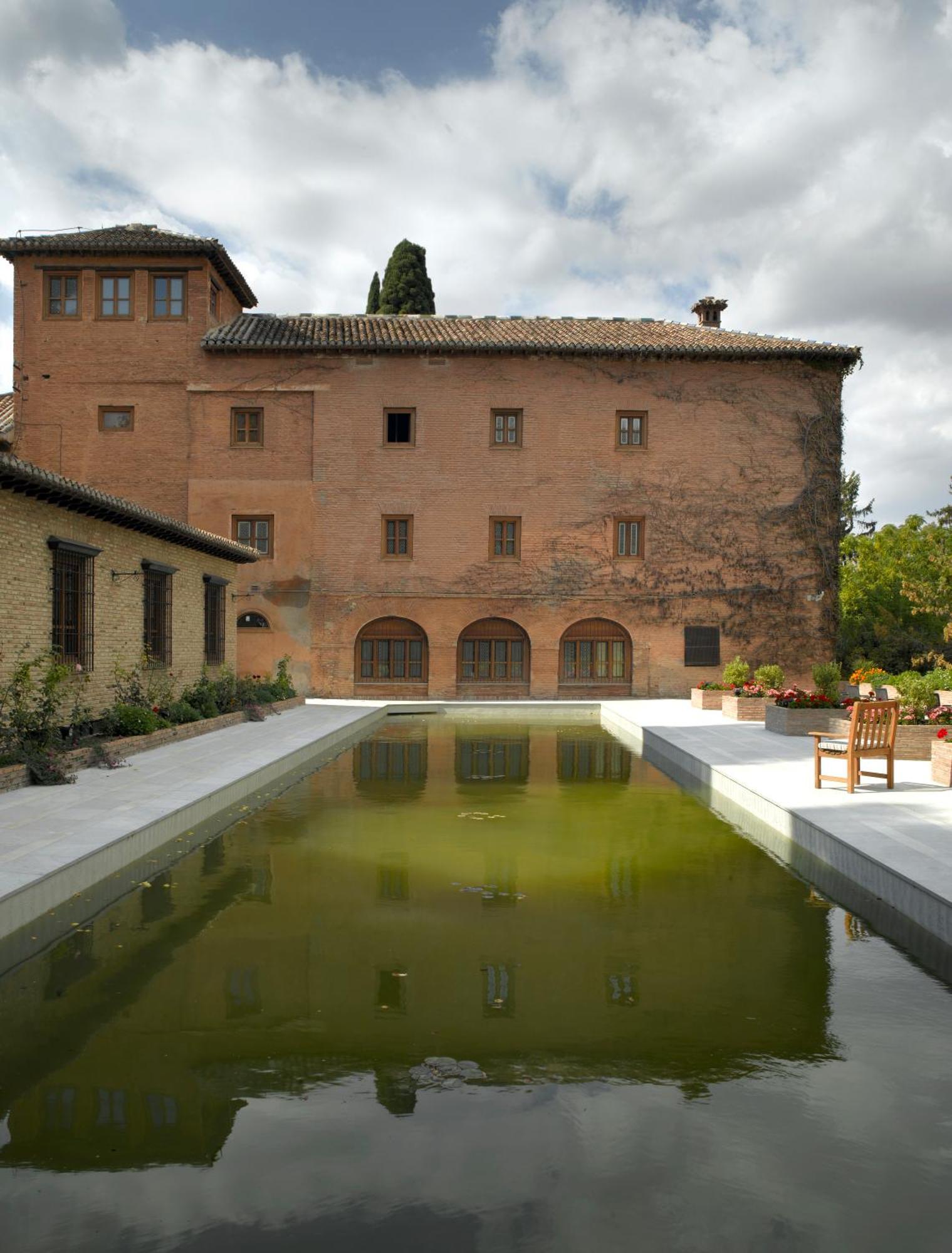 Parador De Granada
