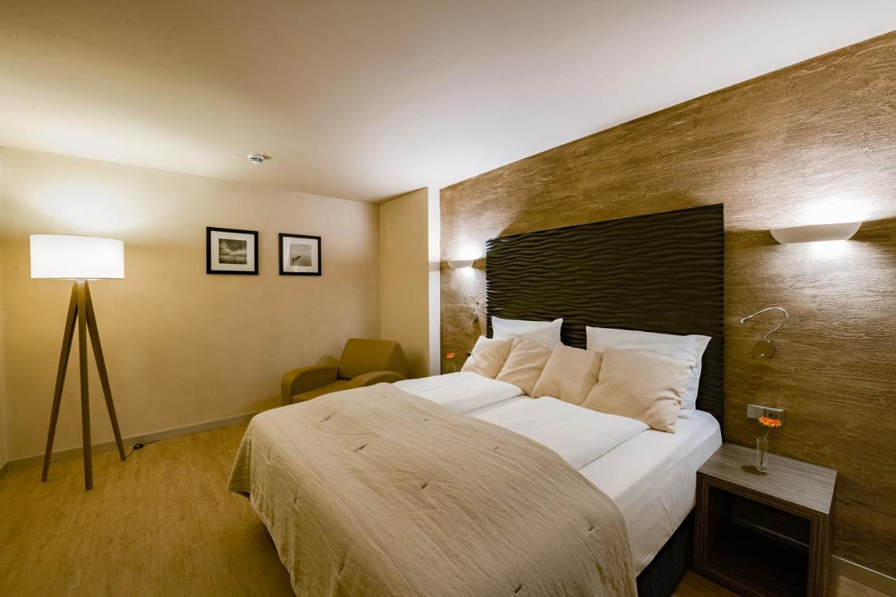 Artim Hotel