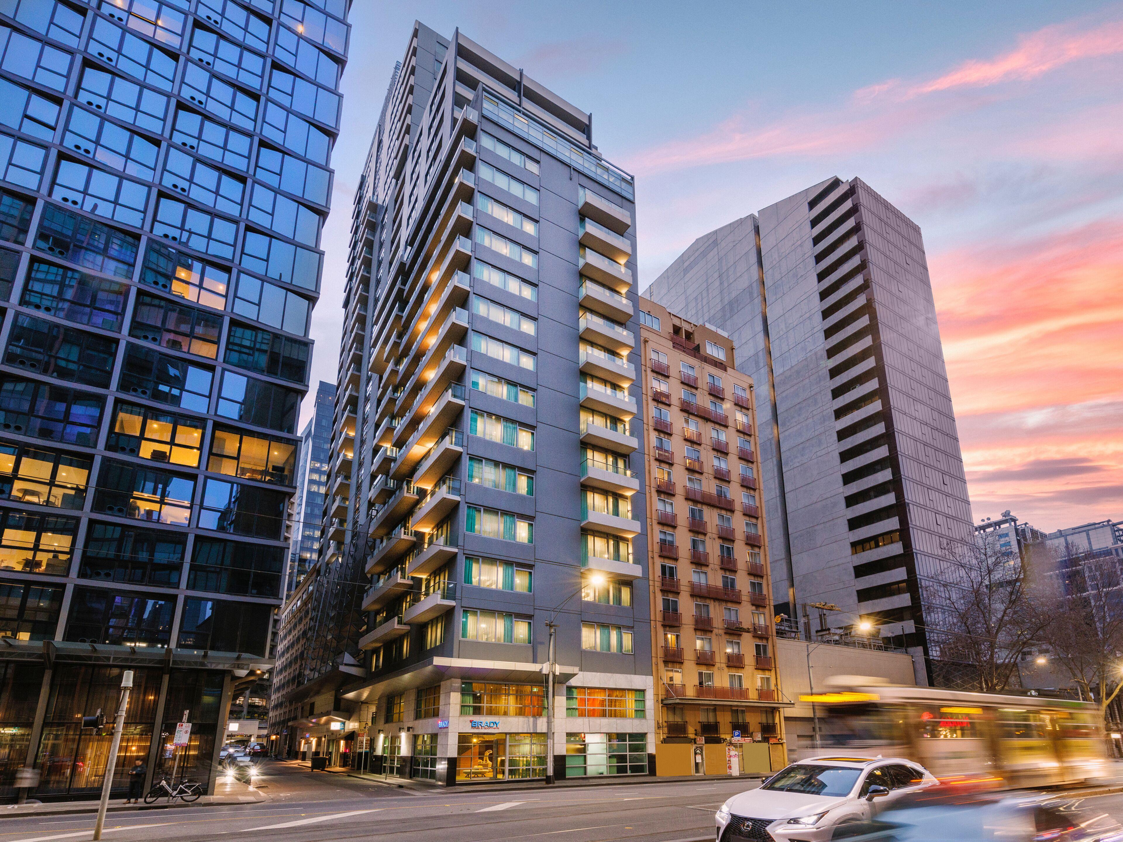 Brady Apartment Hotel Flinders Street