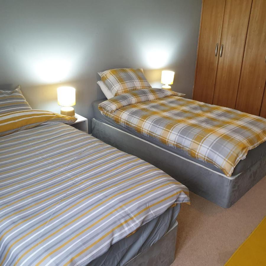 Queens Rooms, A Perfect Stay, Next To Shopping Parks And Central Manchester