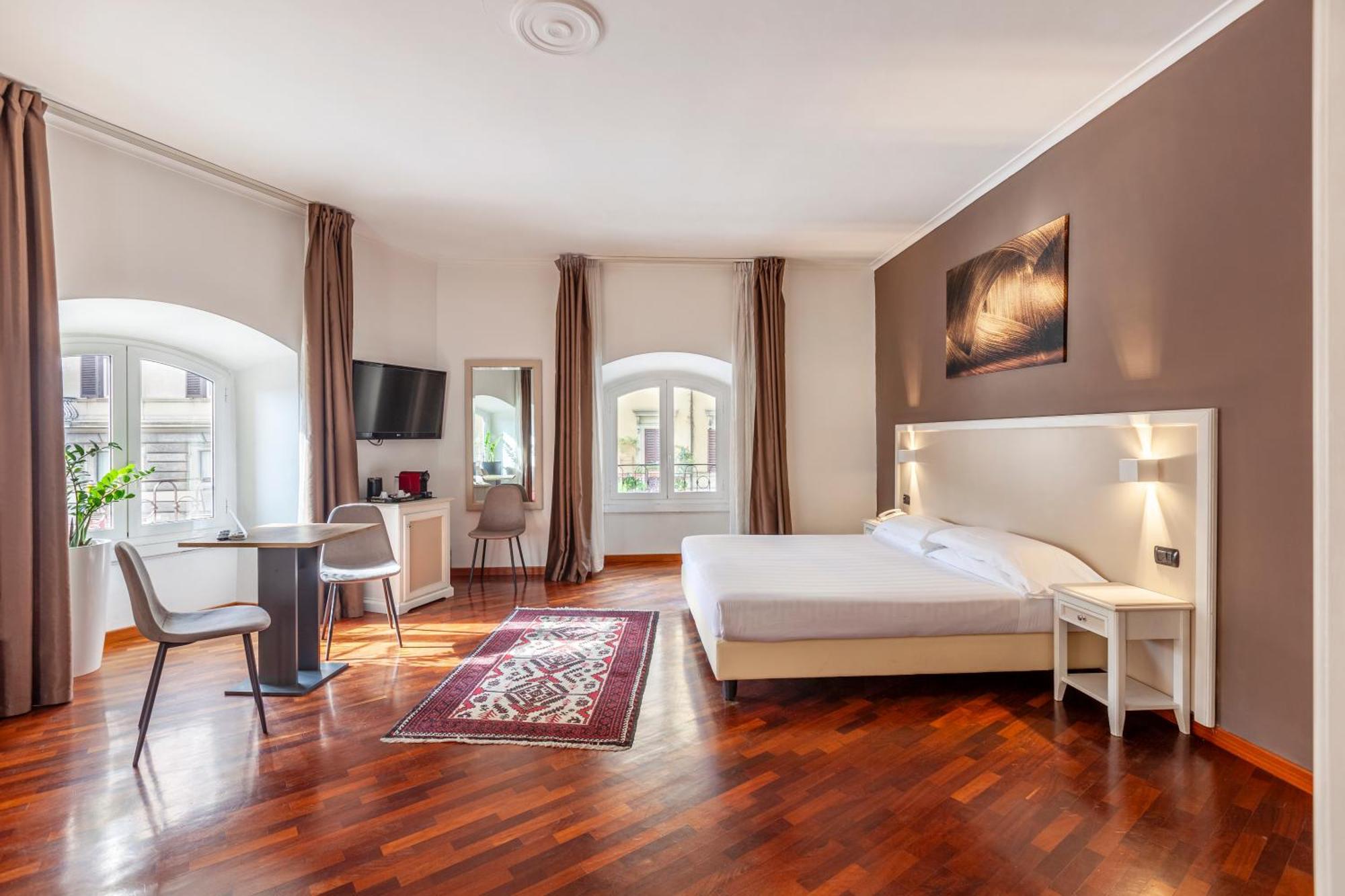 Inn Rome Rooms & Suites