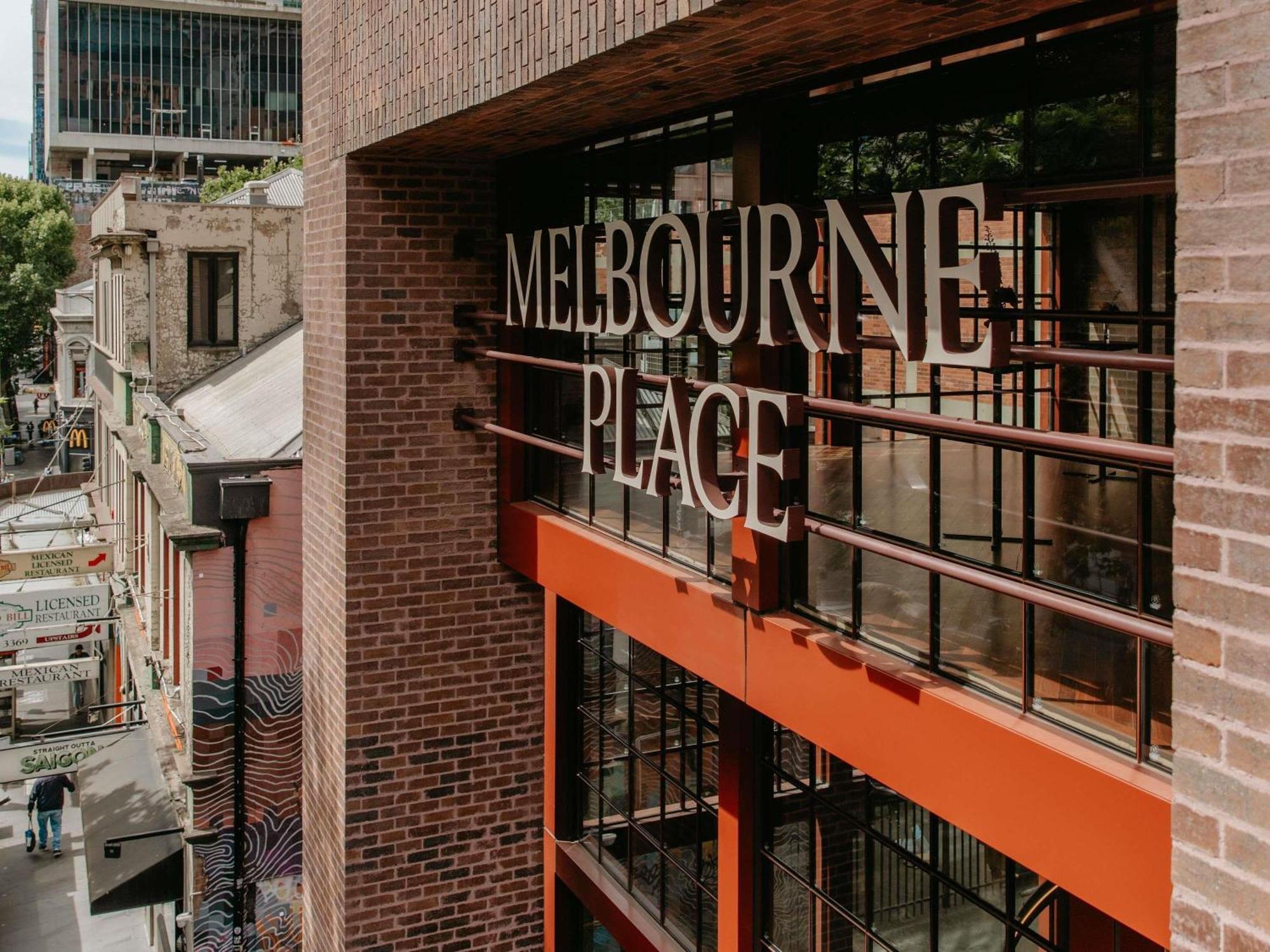 Hyde Melbourne Place