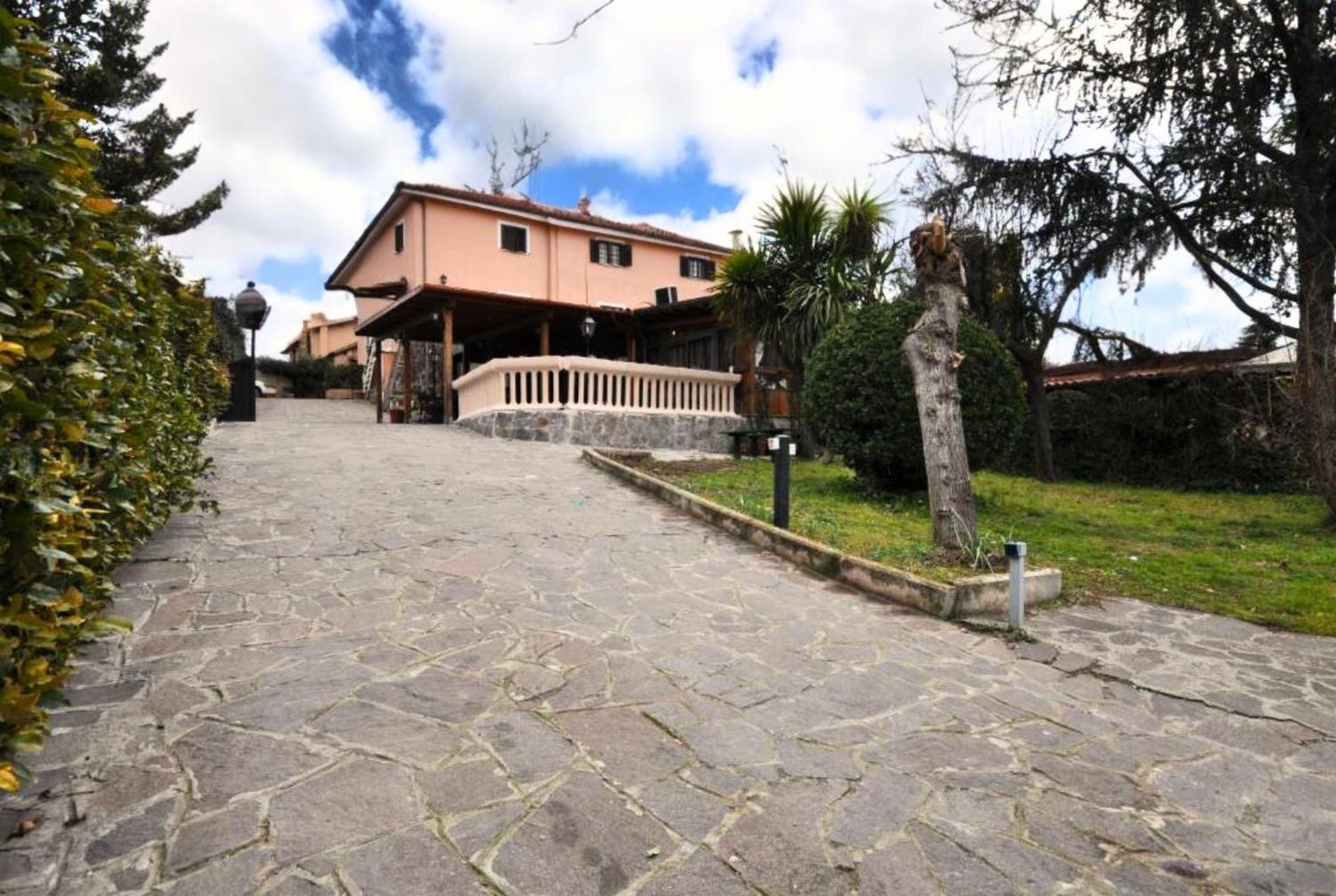 Casale De Santis