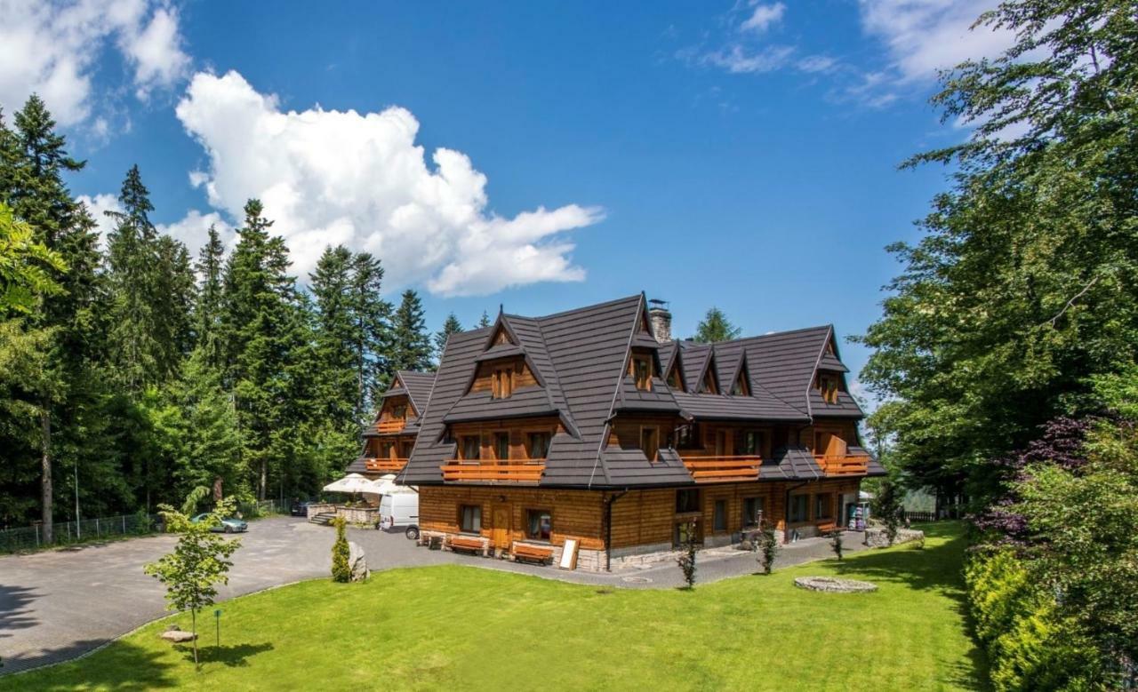 Hotel Dwor Karolowka