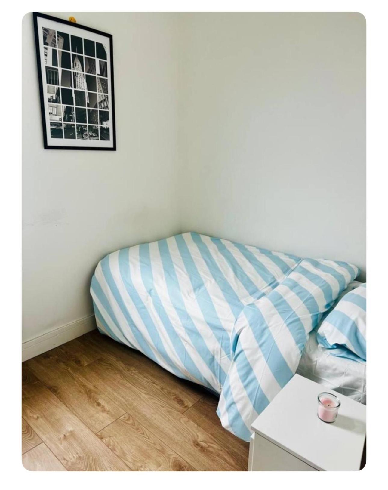Single Room In Manchester