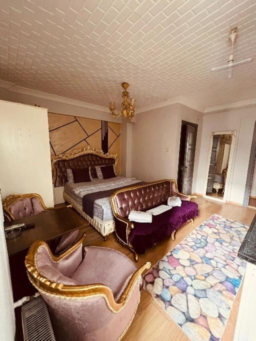 Kanarya Suit Otell - Istanbul