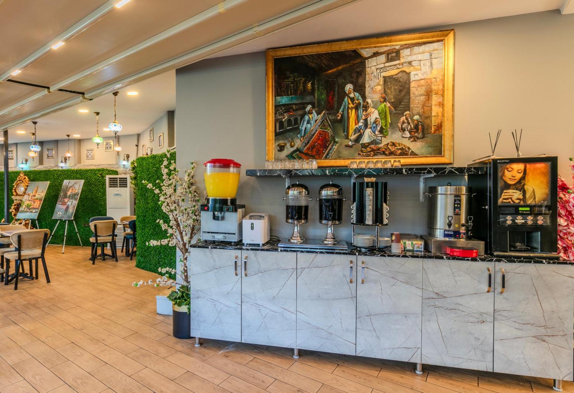 Sultan Hamit Hotel