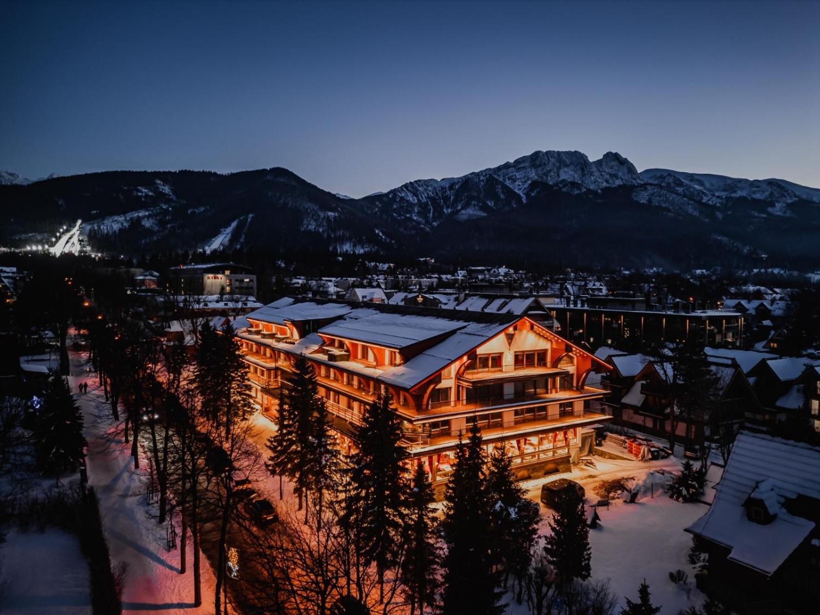 Mountain Diamond Resort