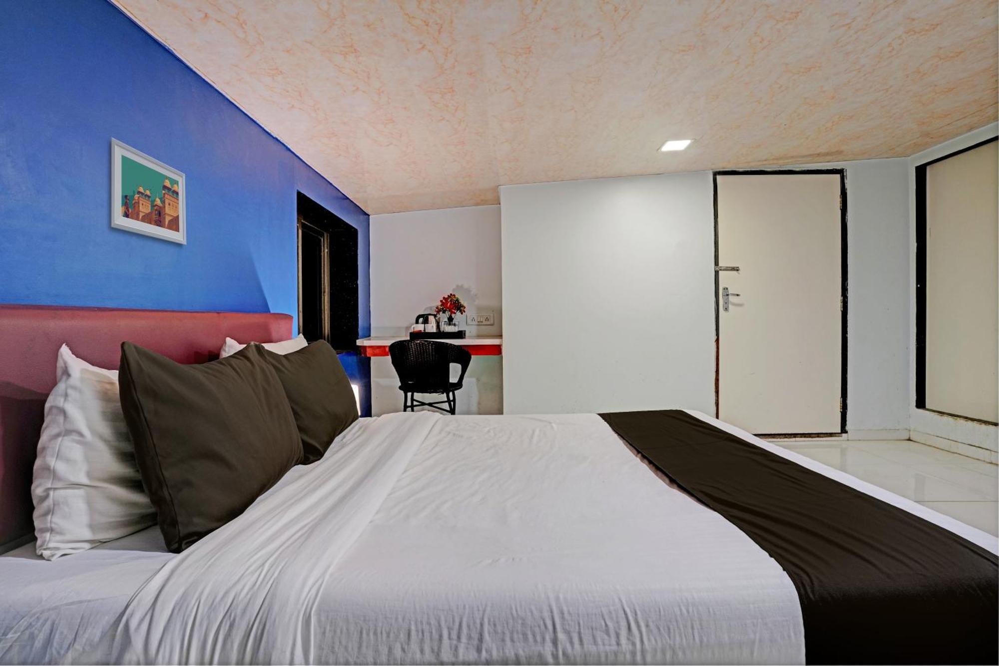 Hotel O Blue Sea - Mumbai