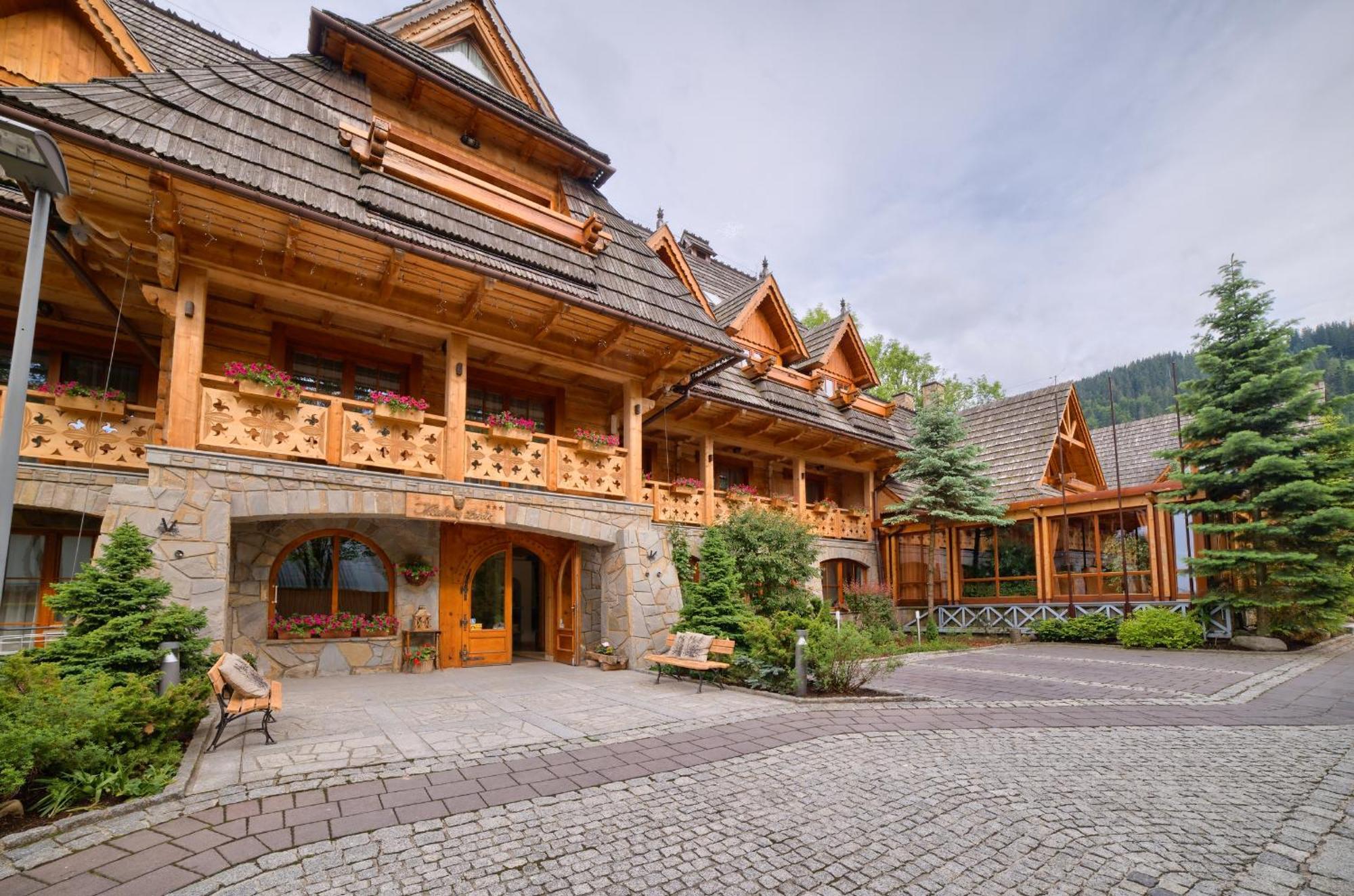 Hotel Nosalowy Dwor