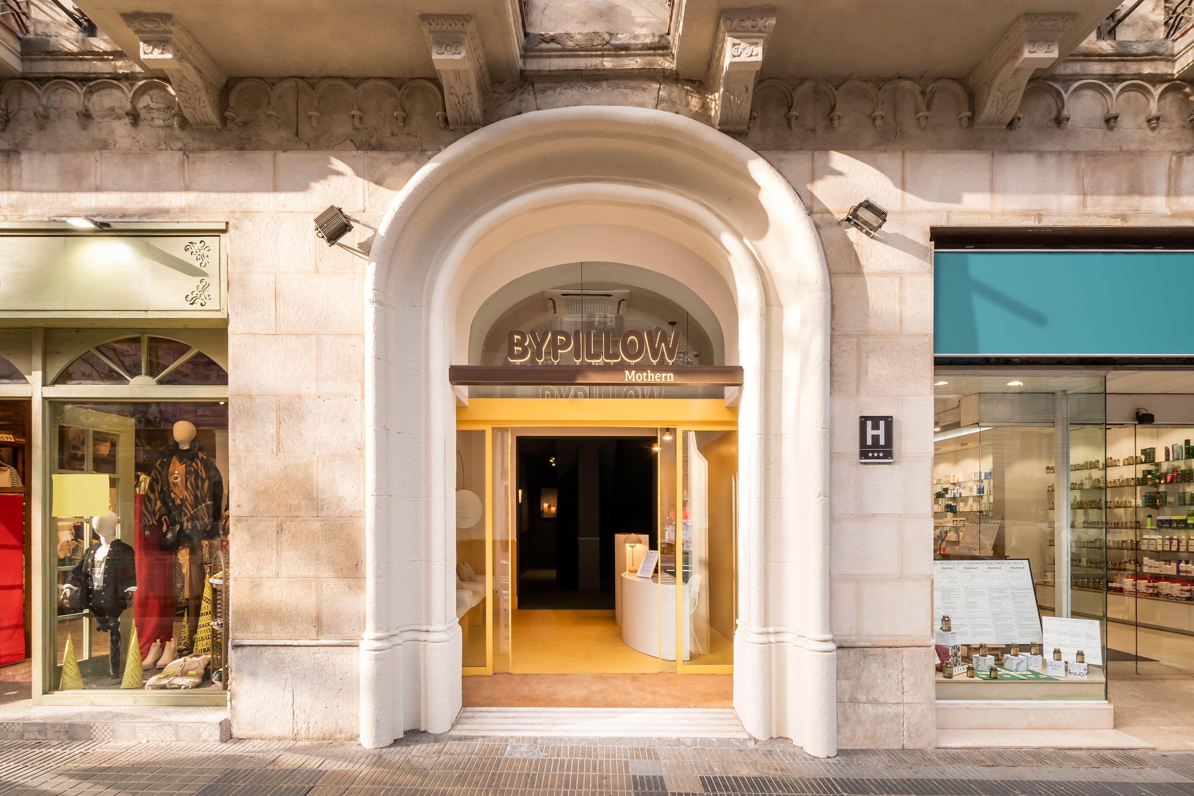 Bypillow Mothern