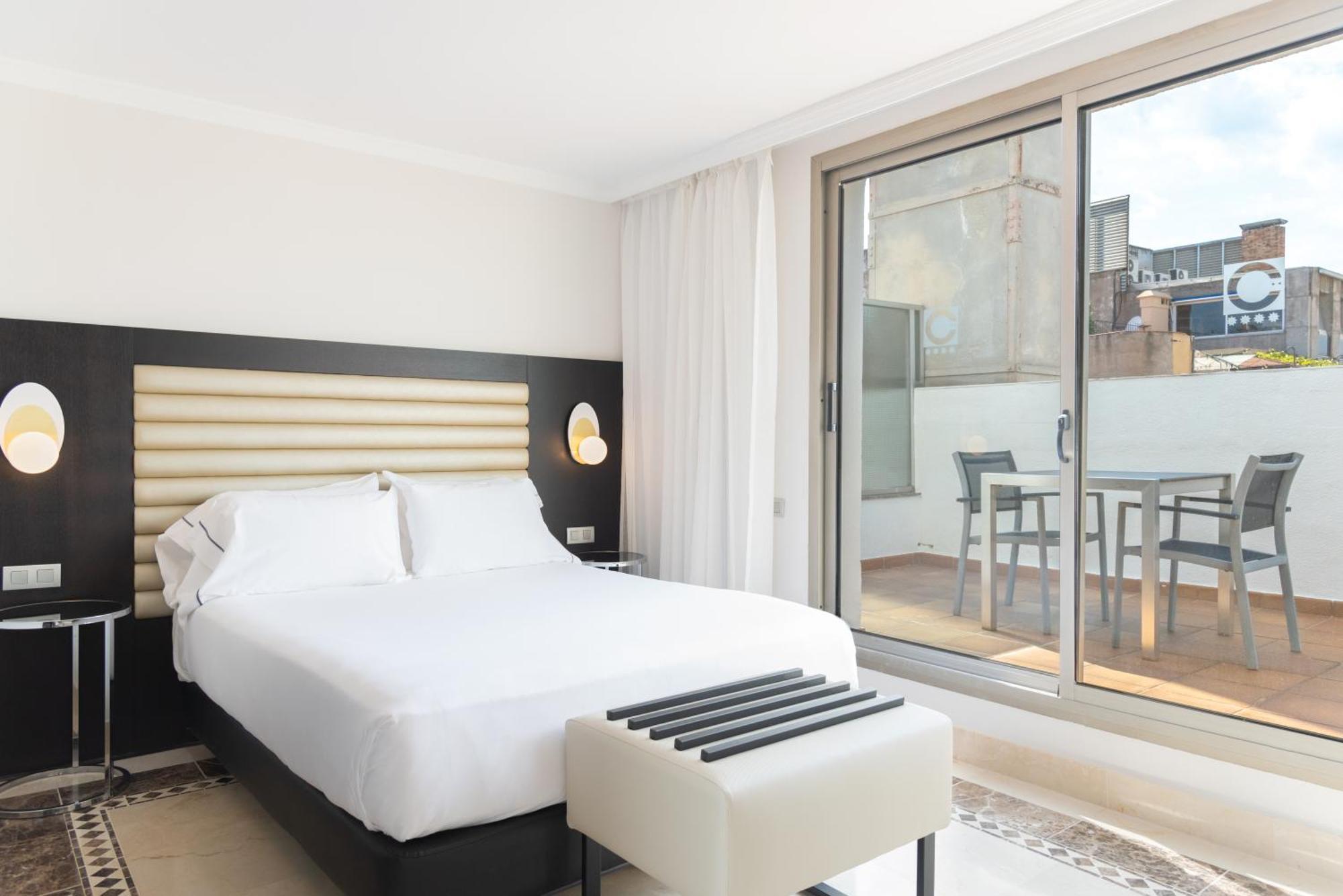 Eurostars Cristal Palace