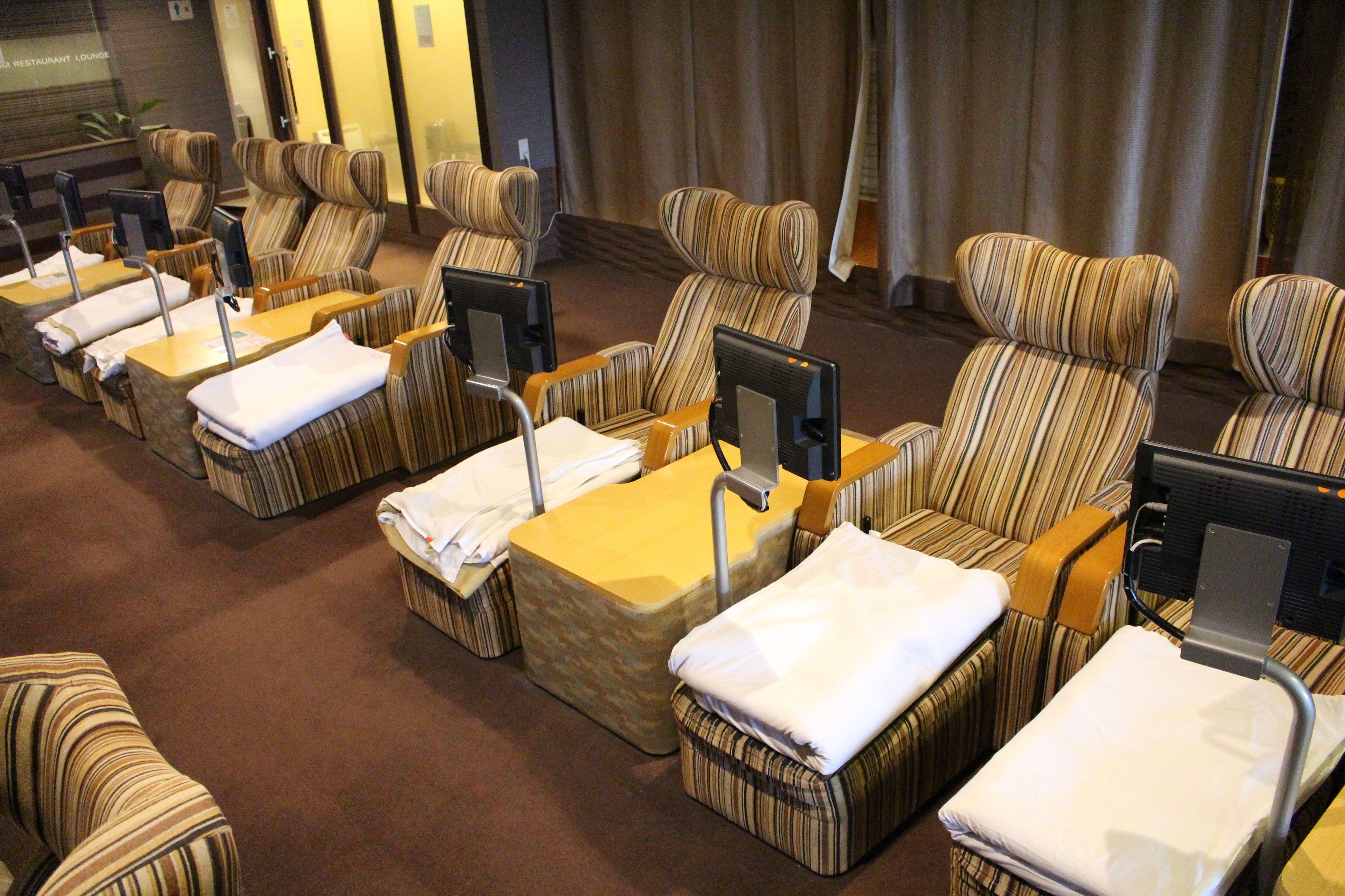Sauna & Capsule Hotel Hokuo - Tokyo