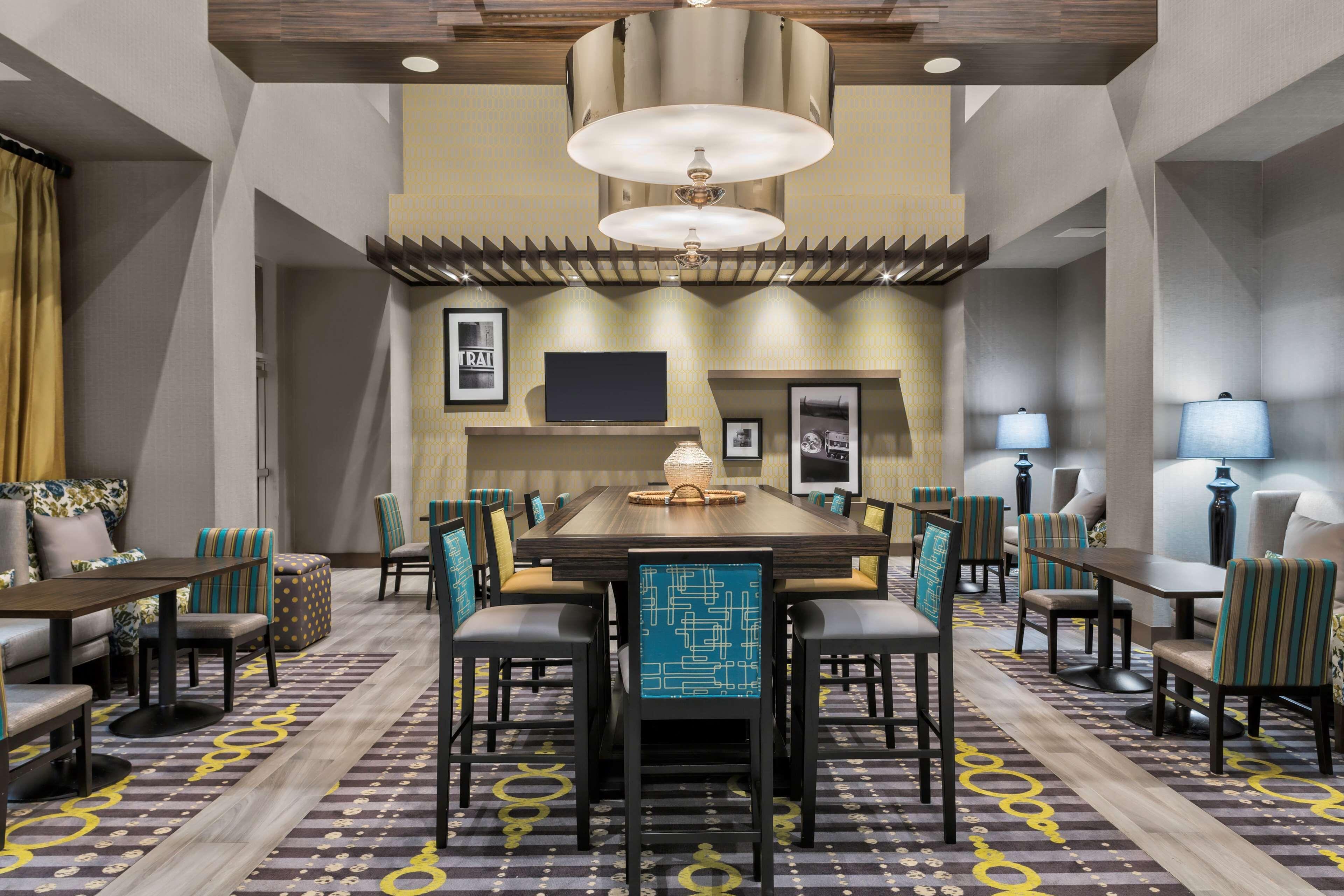 Hampton Inn & Suites Los Angeles/Hollywood, Ca