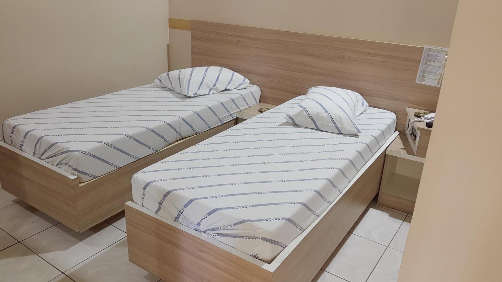 Hotel Golf II - Sob Nova Direcao - Cruzeiro
