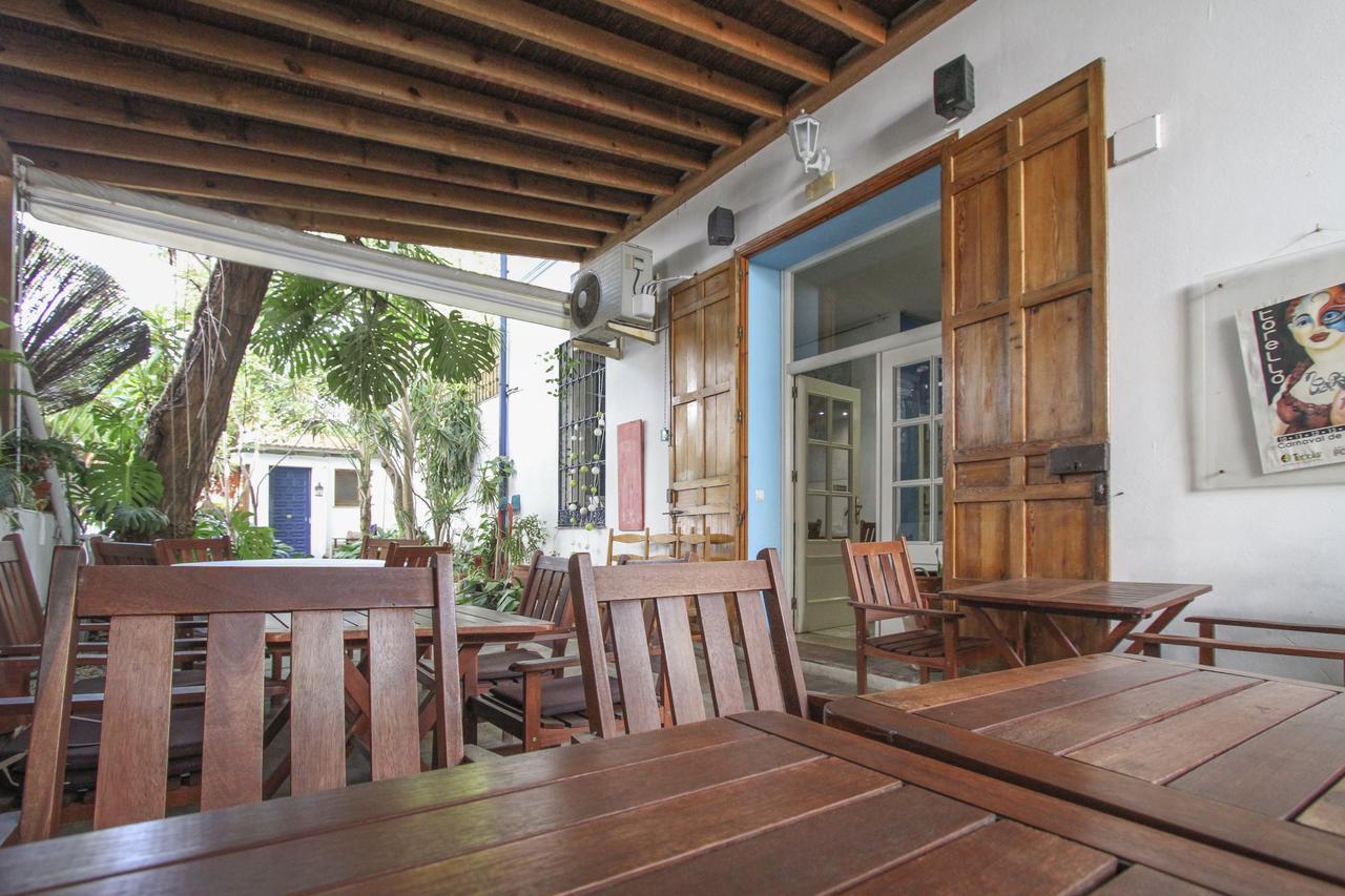 Hostal Las Acacias