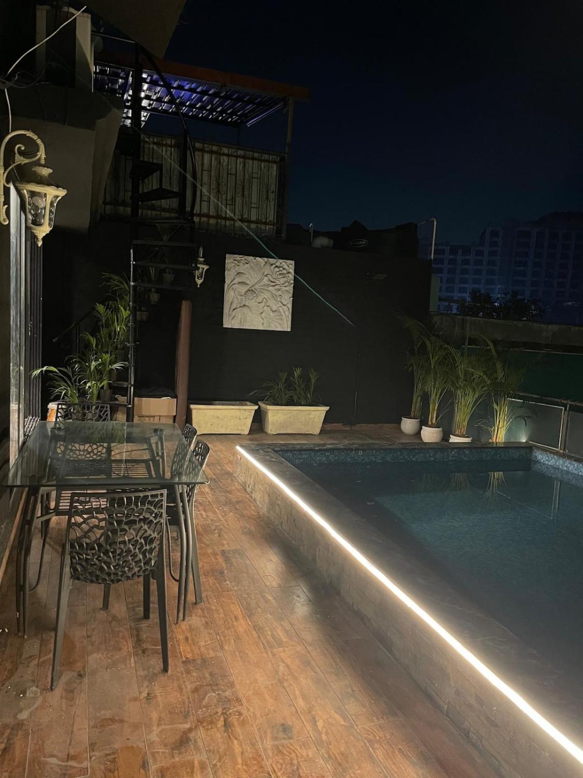 Villa Aurora - Mumbai
