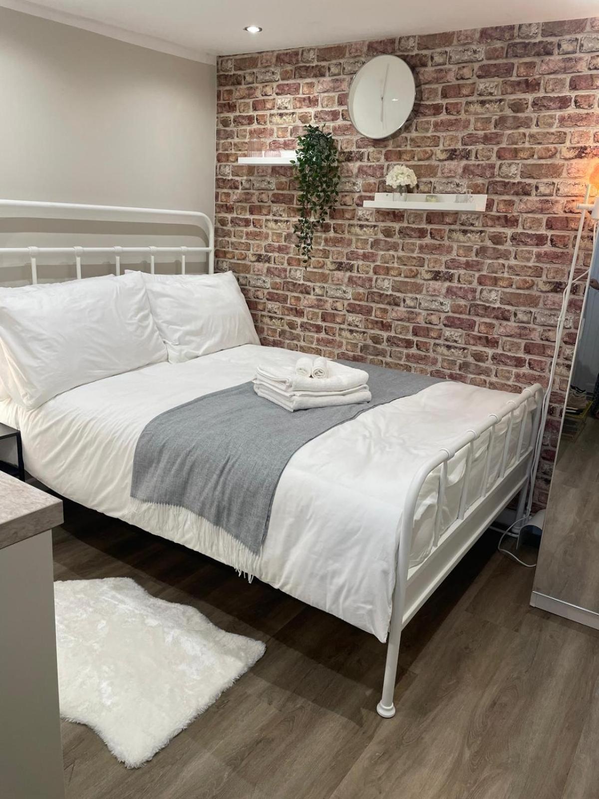The Manchester Signature Studio A
